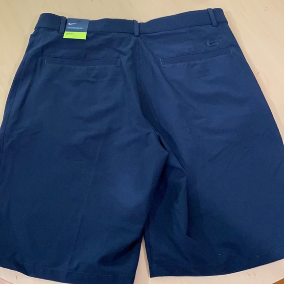 Men’s Nike flex golf shorts - Picture 2 of 5